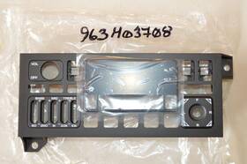 963m03708 Chrysler Faceplate For 5 Eq Cassette Radio Stereo